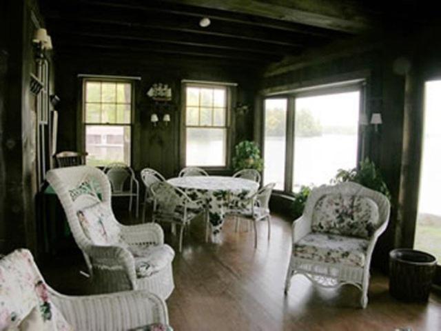 Oliver Lodge Meredith Luaran gambar